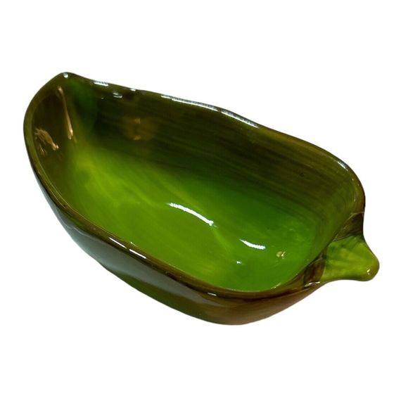 Collection of Hot Pepper Ceramic Dishes and Salt and Pepper Shakers - Picture 2 of 9